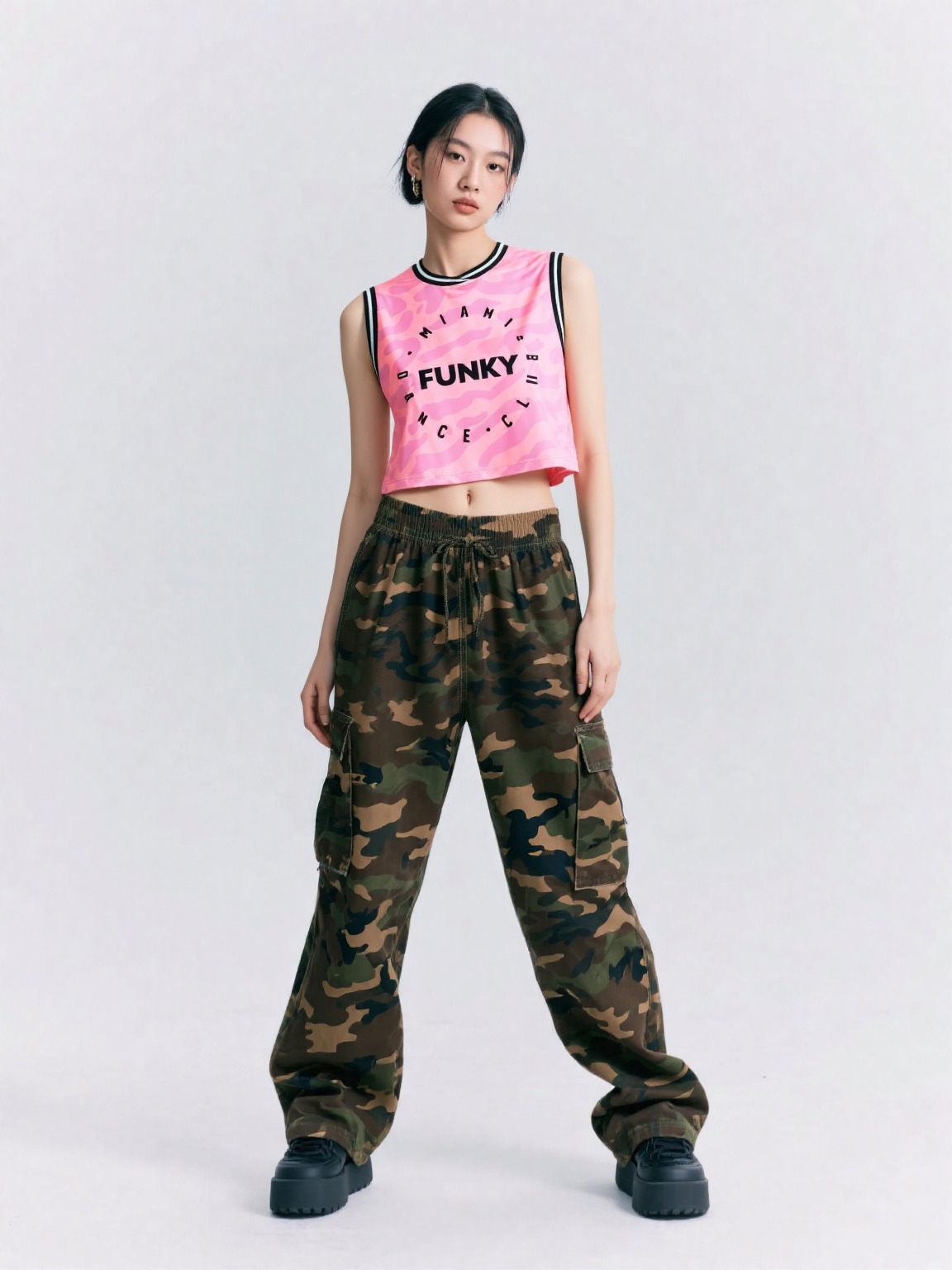 NEW Fitness Yoga Sports Group  - огляд і ціна Yoga Fitness Group